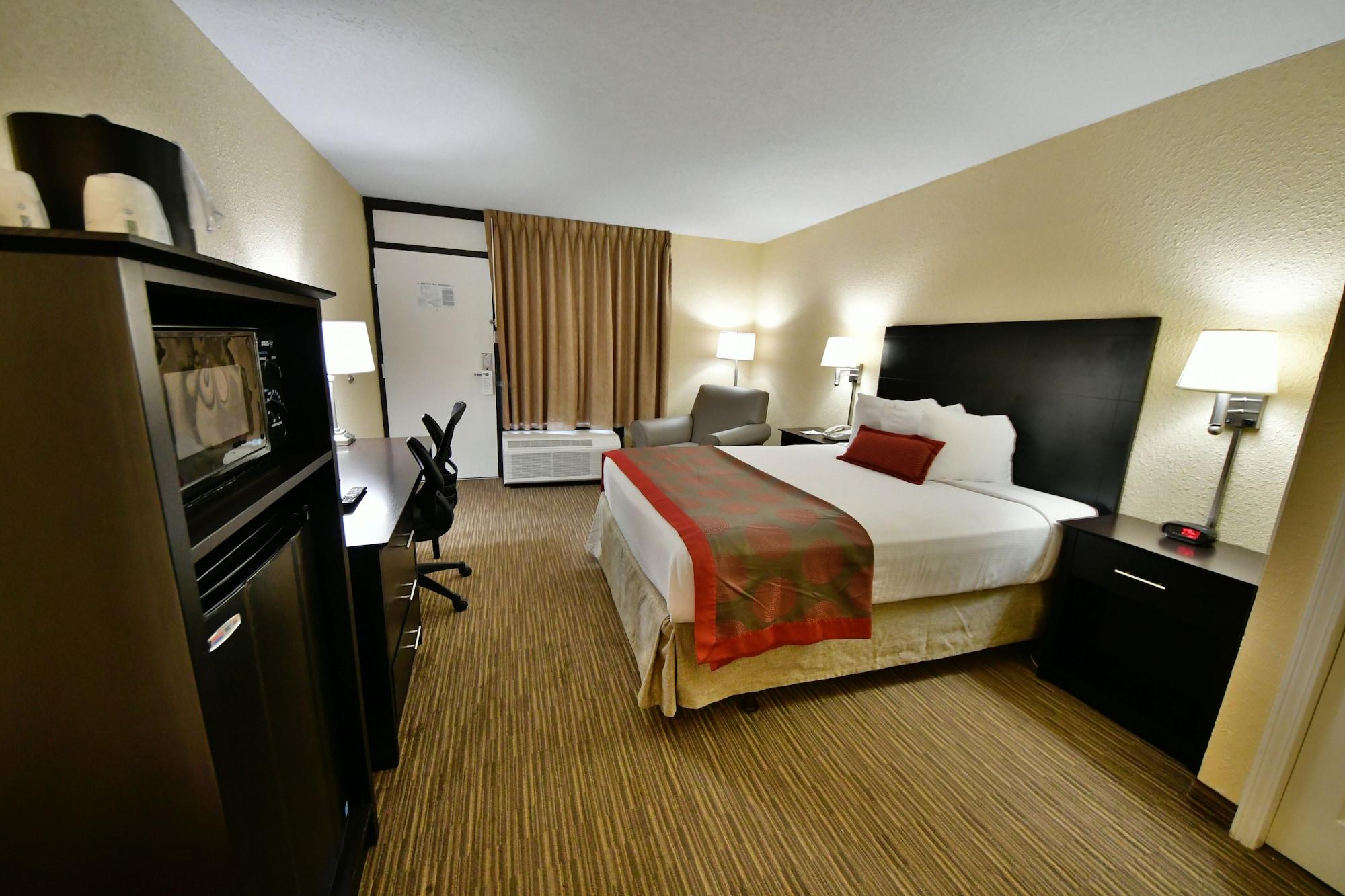 Ramada By Wyndham Jacksonville Hotel & Conference Center Exterior foto