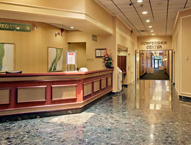 Ramada By Wyndham Jacksonville Hotel & Conference Center Interior foto